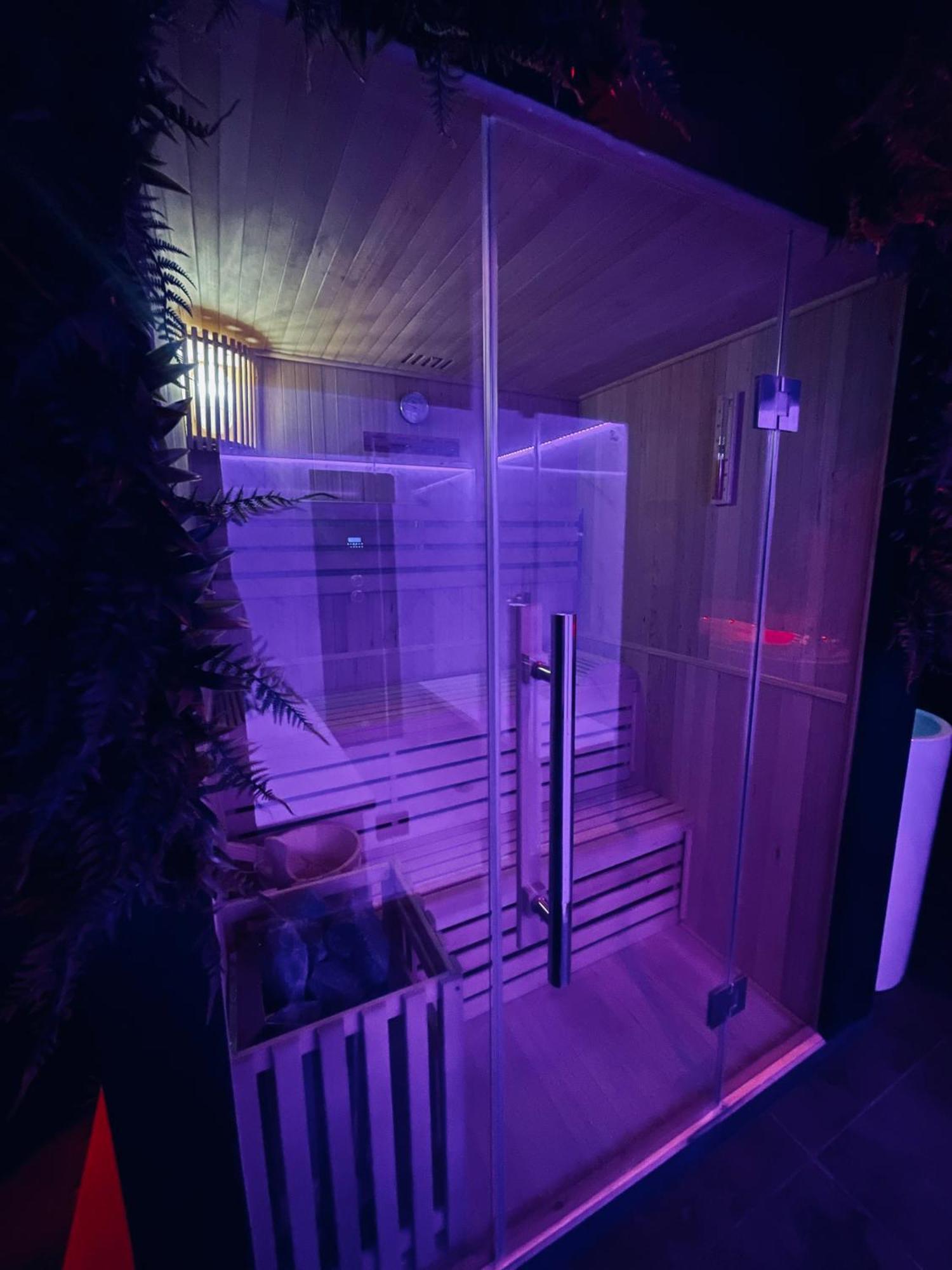 Love Room - Espace Bien Etre L'Osmose 维姆勒 外观 照片
