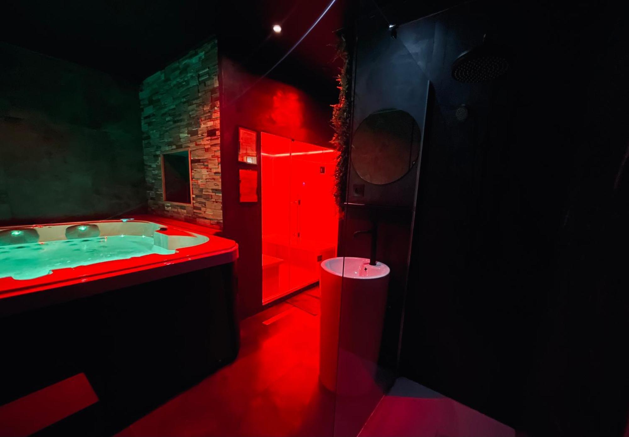 Love Room - Espace Bien Etre L'Osmose 维姆勒 外观 照片